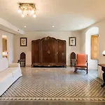 Hospedium Palacio La Lozana Used