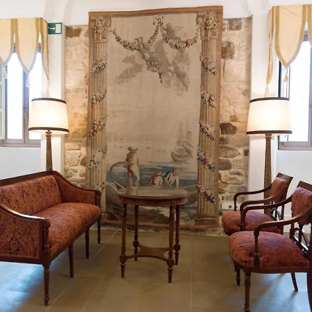 Отель Hospedium Palacio La Lozana 3*