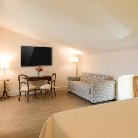 Hospedium Palacio La Lozana Hotell