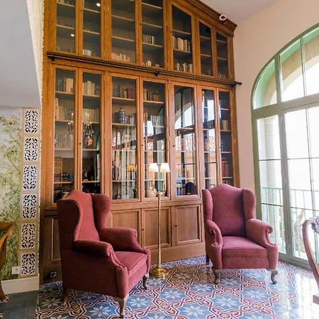 Отель Hospedium Palacio La Lozana