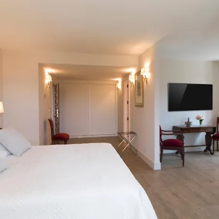 Отель Hospedium Palacio La Lozana Used